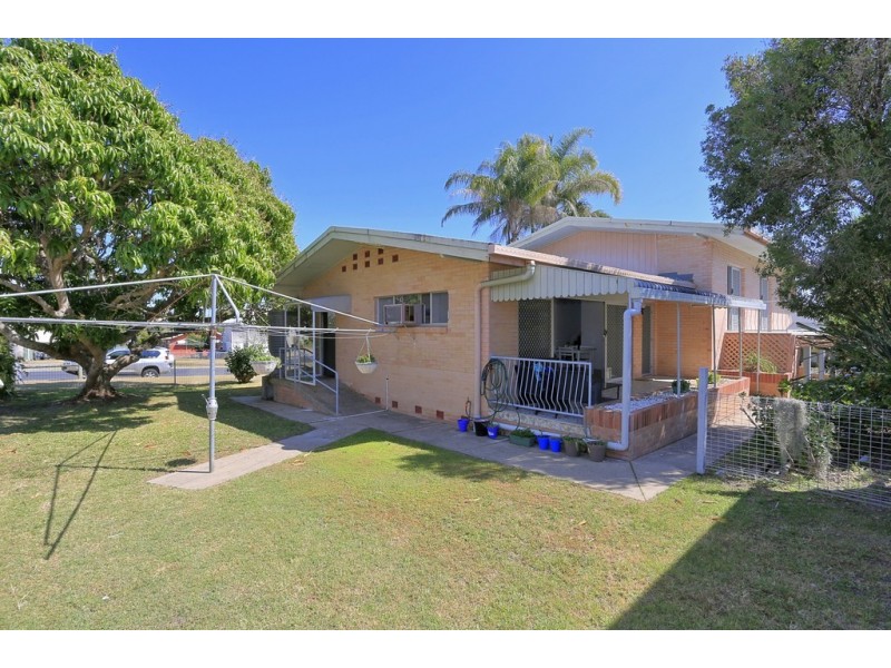 309 Torquay Terrace, Torquay QLD 4655