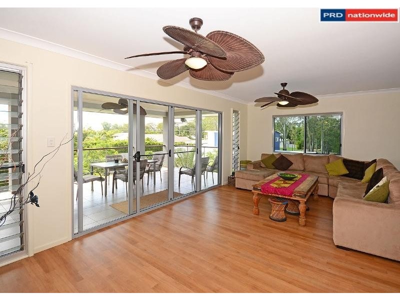 9 Beachside Court, Toogoom QLD 4655