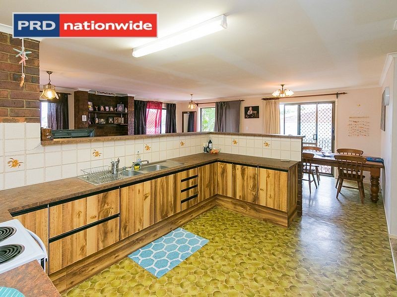 17 Bruce Street, Torquay QLD 4655