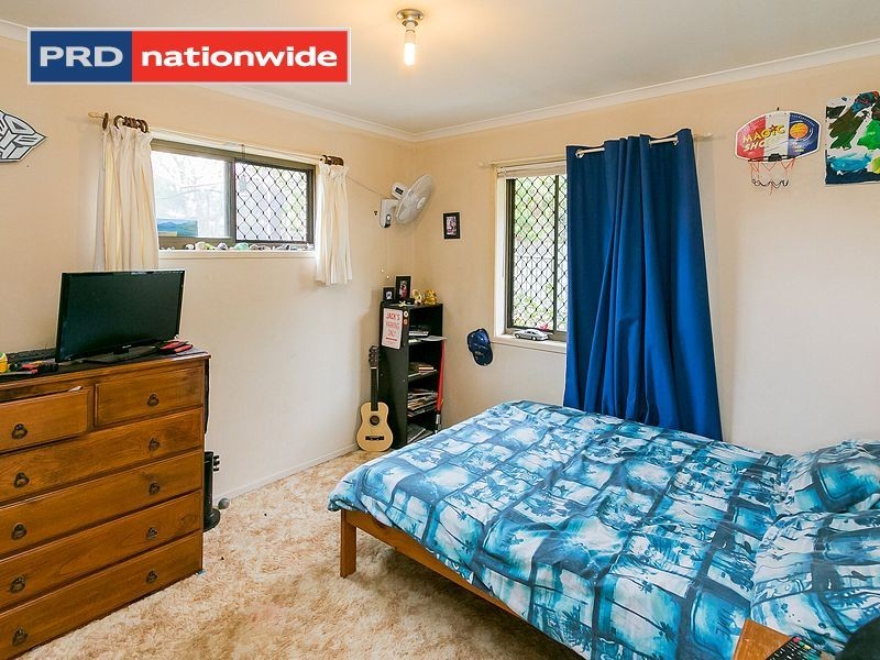 17 Bruce Street, Torquay QLD 4655