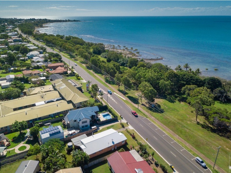 196 Esplanade, Point Vernon QLD 4655