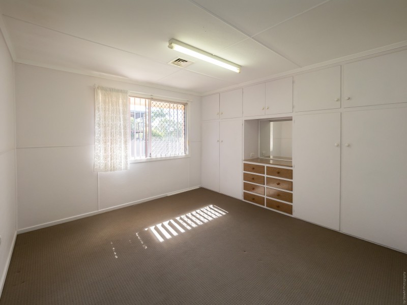 196 Esplanade, Point Vernon QLD 4655