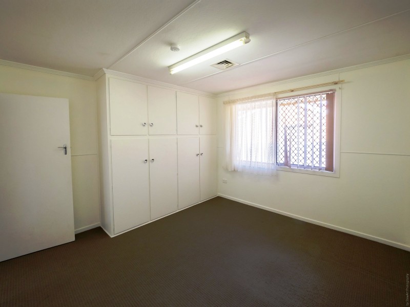 196 Esplanade, Point Vernon QLD 4655