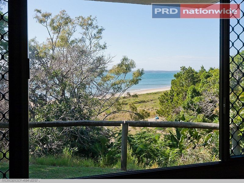 1/2 James Street, Urangan QLD 4655