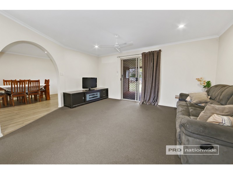 4 Merrilyn Court, Urangan QLD 4655