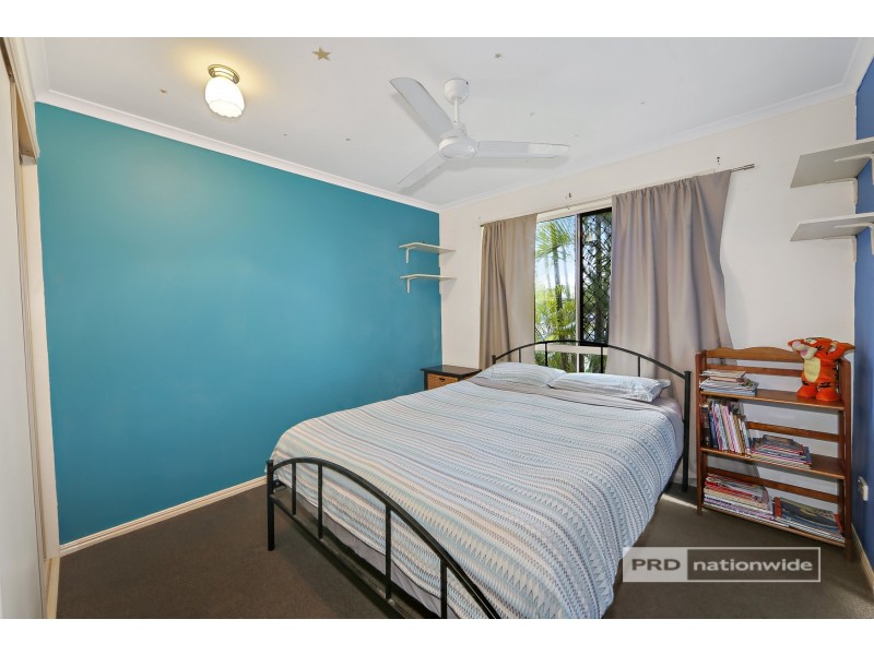 4 Merrilyn Court, Urangan QLD 4655