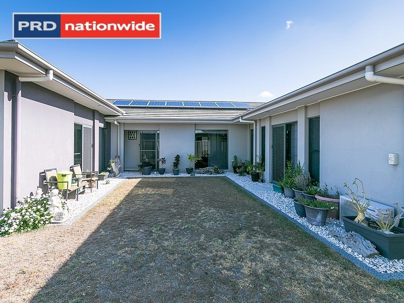 5 Bounty Circuit, Eli Waters QLD 4655