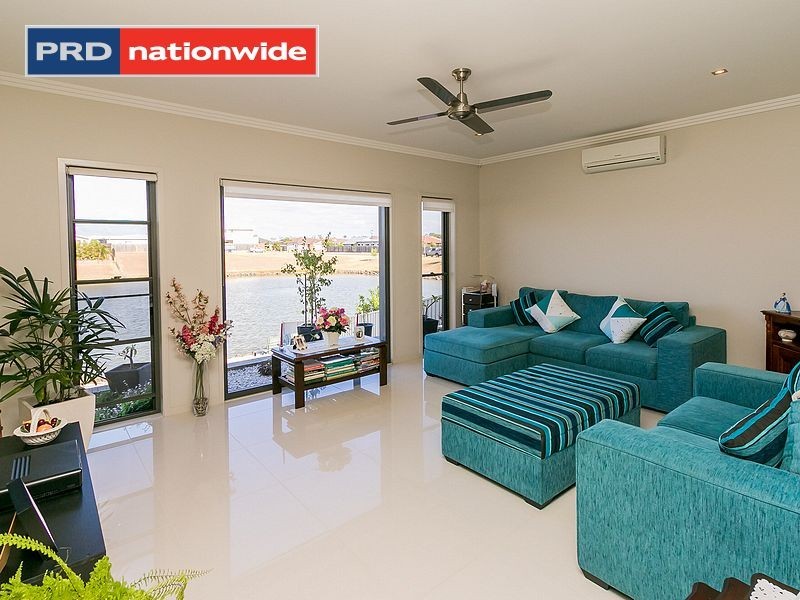 5 Bounty Circuit, Eli Waters QLD 4655