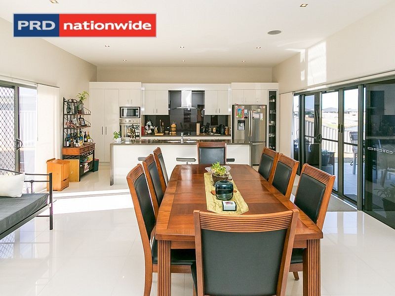 5 Bounty Circuit, Eli Waters QLD 4655