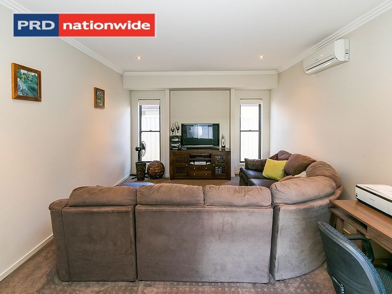 5 Bounty Circuit, Eli Waters QLD 4655