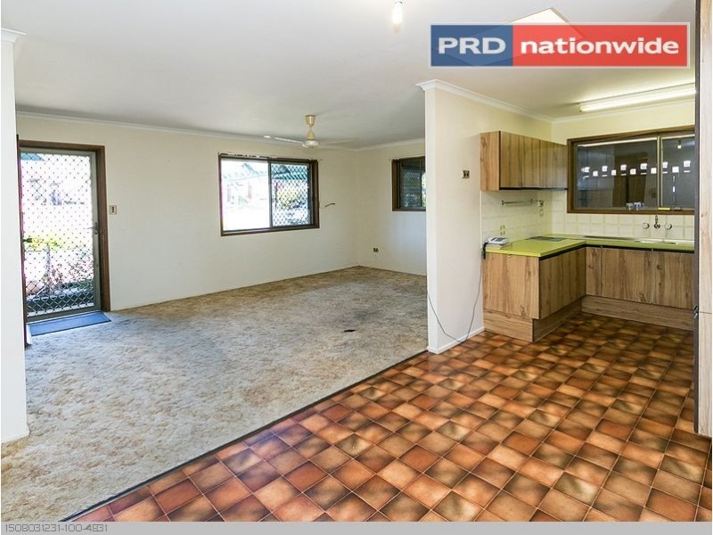 17 Michelle Drive, Point Vernon QLD 4655