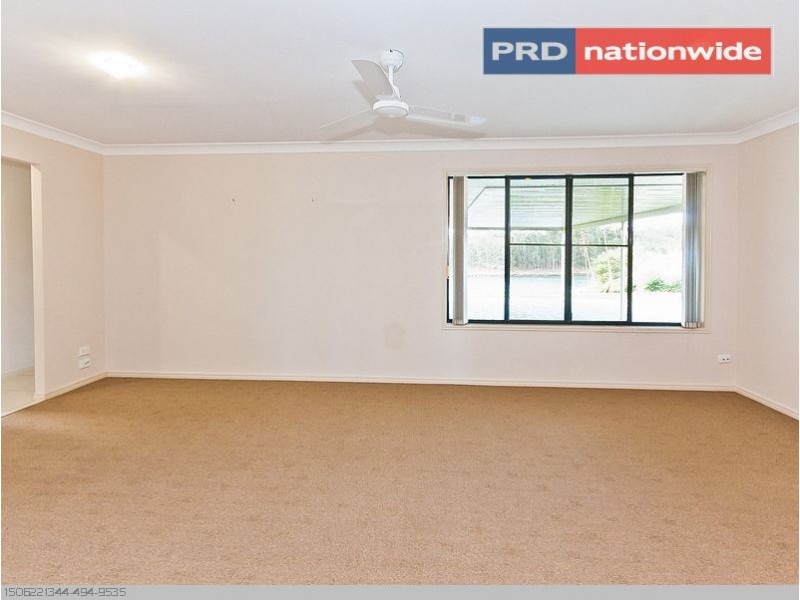 13 Lady Penrhyn Dr, Eli Waters QLD 4655