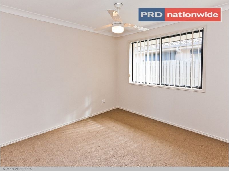 13 Lady Penrhyn Dr, Eli Waters QLD 4655