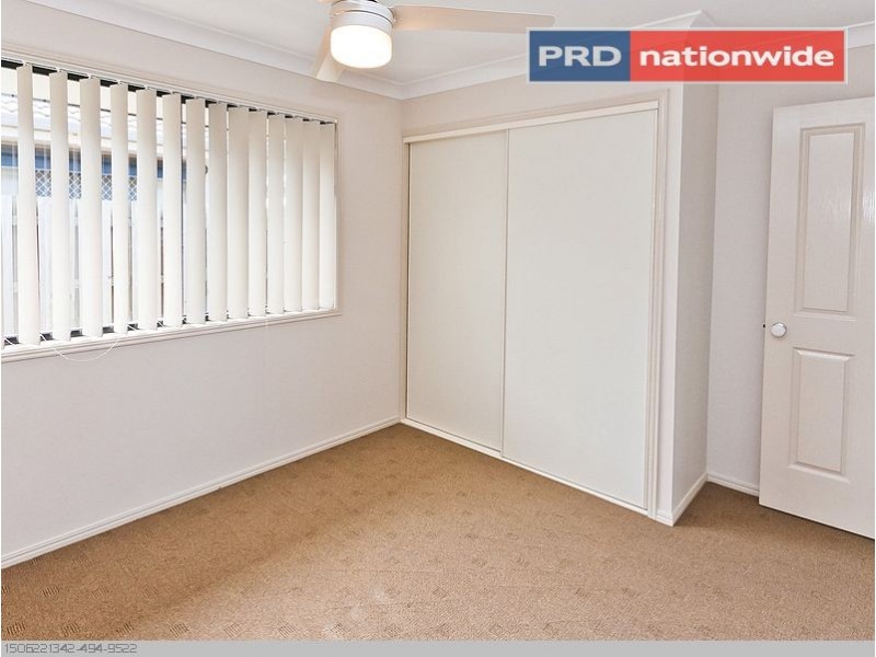 13 Lady Penrhyn Dr, Eli Waters QLD 4655