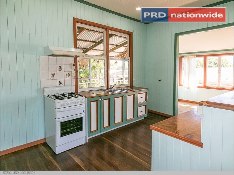 99 Long St, Point Vernon QLD 4655