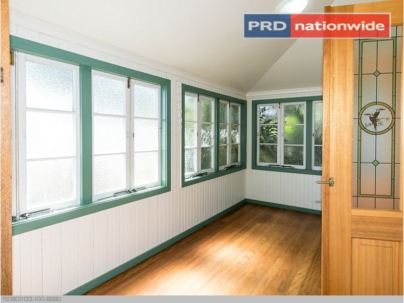 99 Long St, Point Vernon QLD 4655