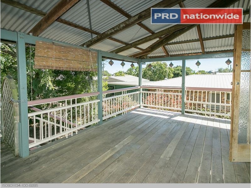 99 Long St, Point Vernon QLD 4655