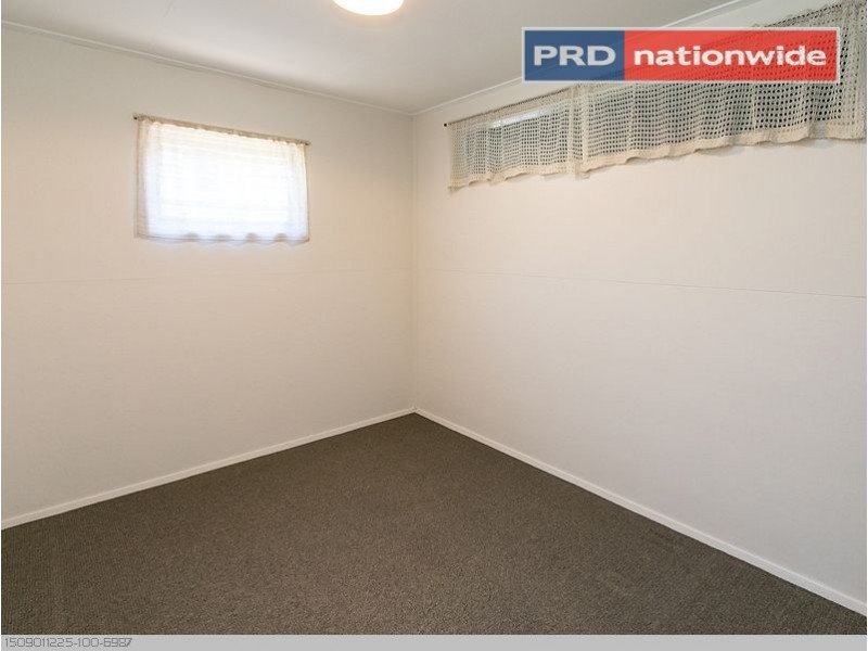 19 Ocean Street, Torquay QLD 4655