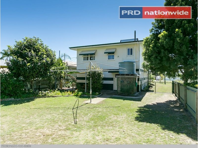 19 Ocean Street, Torquay QLD 4655