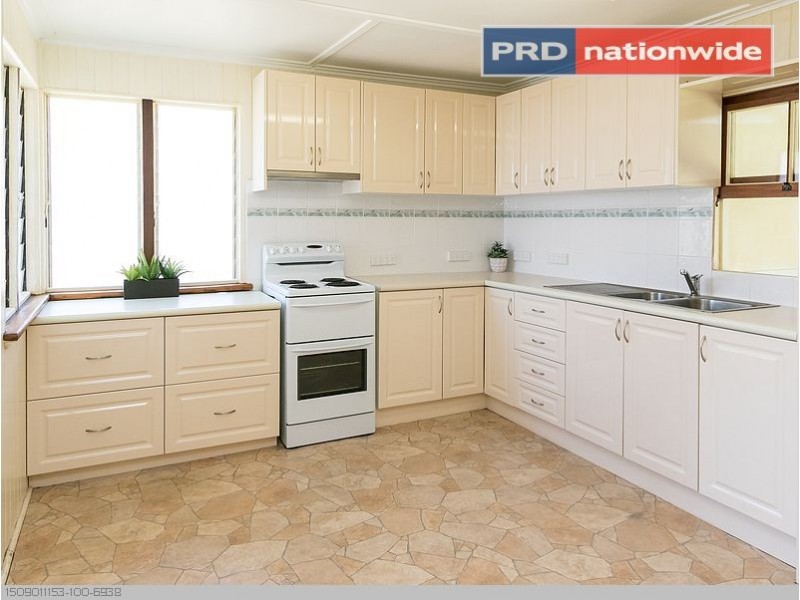 175 Long Street, Point Vernon QLD 4655