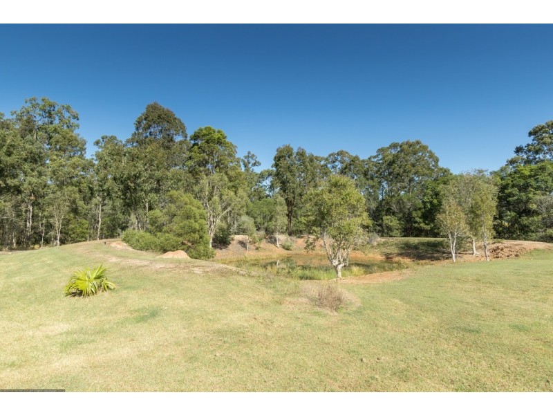 19 Newfarm Place, Takura QLD 4655