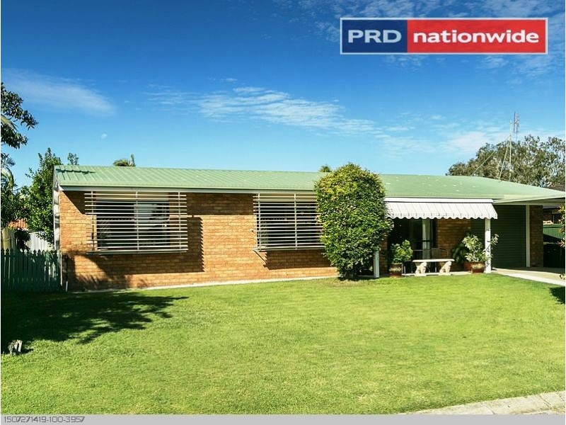 3 Sandalan Way, Urangan QLD 4655