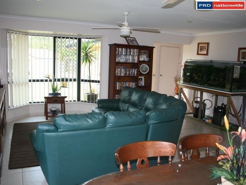 4 Trill Ct, Urangan QLD 4655