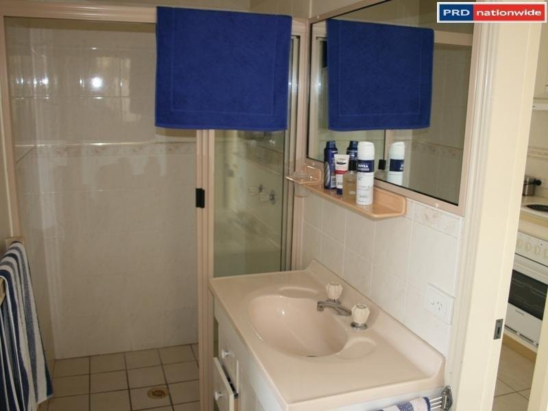 4 Swaney Court, Urangan QLD 4655