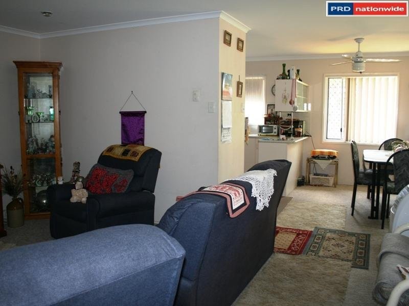 20 Prince Street, Urangan QLD 4655