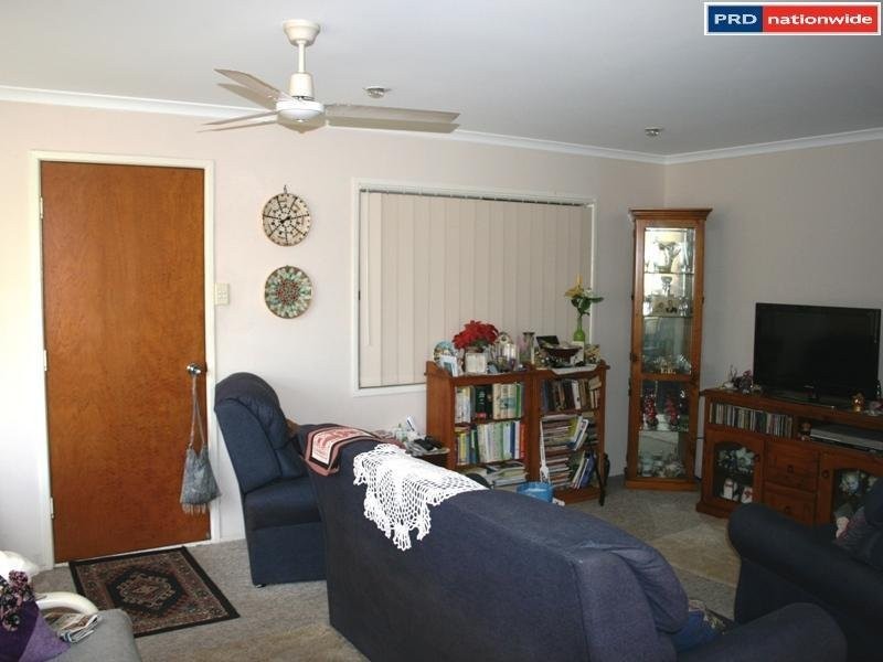 20 Prince Street, Urangan QLD 4655