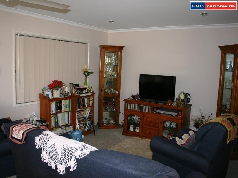 20 Prince Street, Urangan QLD 4655