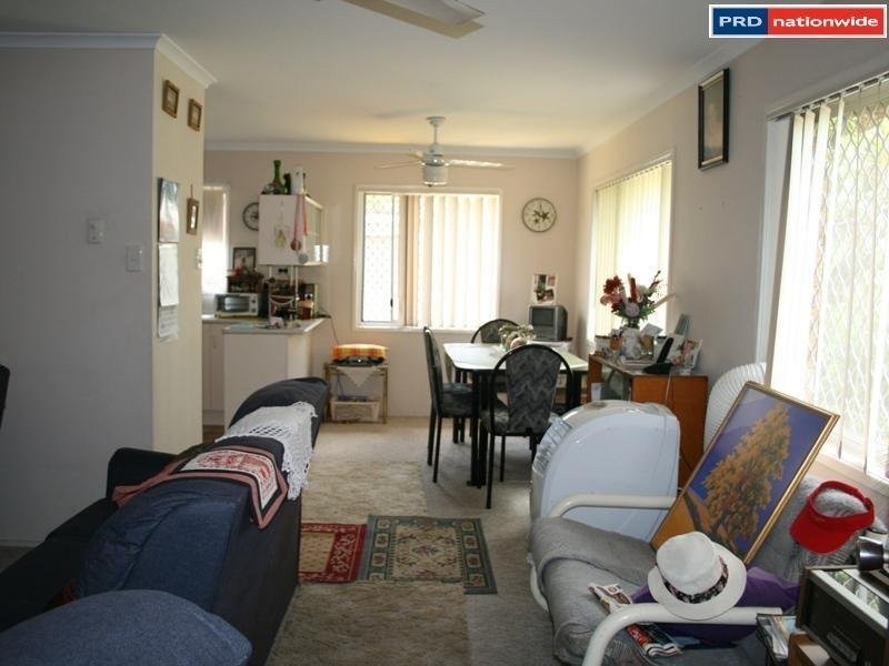 20 Prince Street, Urangan QLD 4655