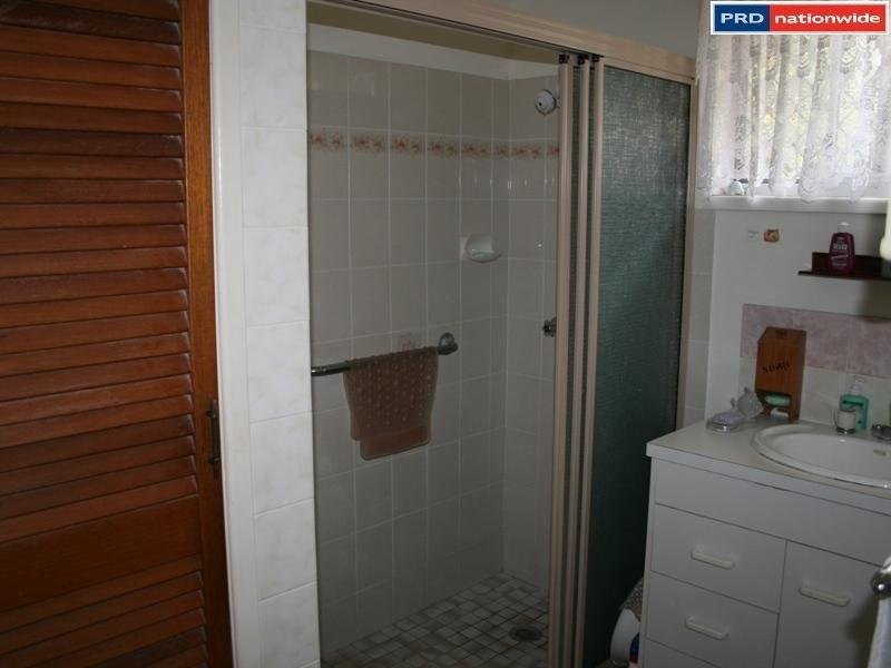 20 Prince Street, Urangan QLD 4655