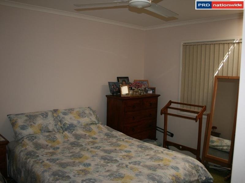 20 Prince Street, Urangan QLD 4655