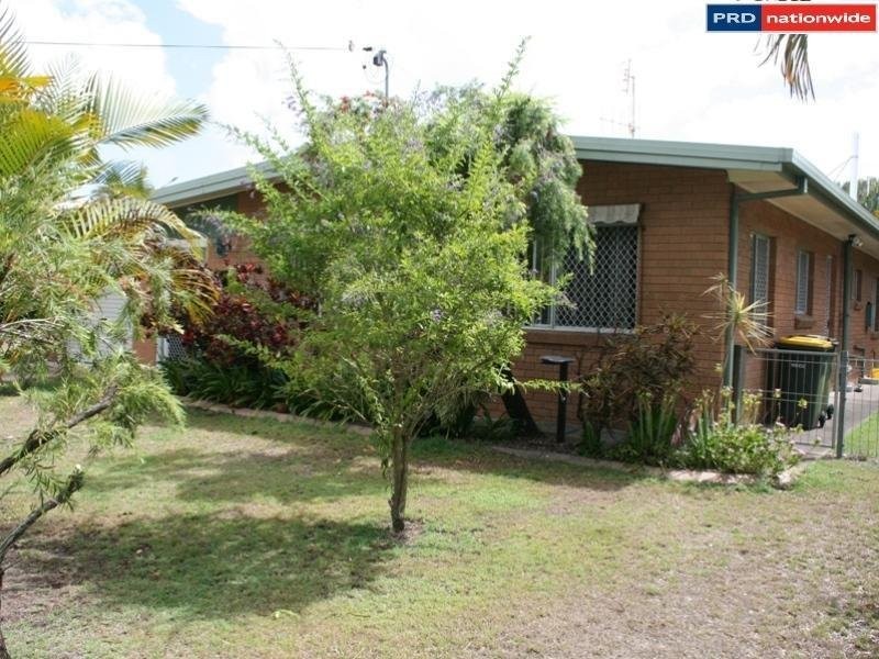 20 Prince Street, Urangan QLD 4655