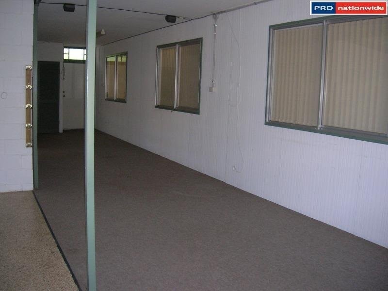 20 Prince Street, Urangan QLD 4655