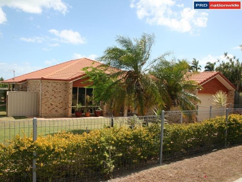 32 Oleander Ave, Scarness QLD 4655