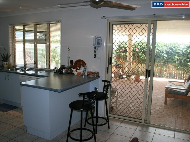 32 Oleander Ave, Scarness QLD 4655