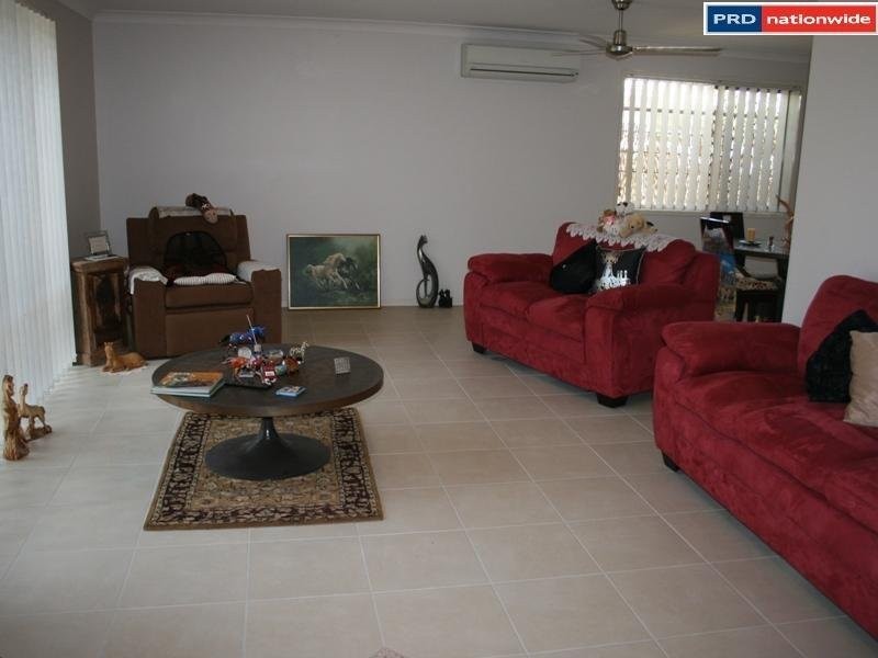 32 Oleander Ave, Scarness QLD 4655