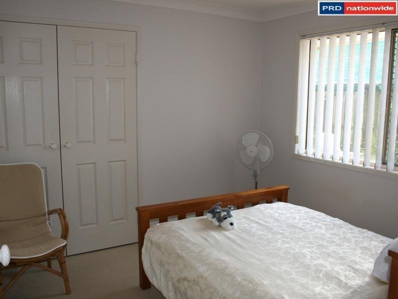 32 Oleander Ave, Scarness QLD 4655