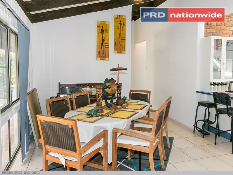 36 Hansen Street, Urangan QLD 4655