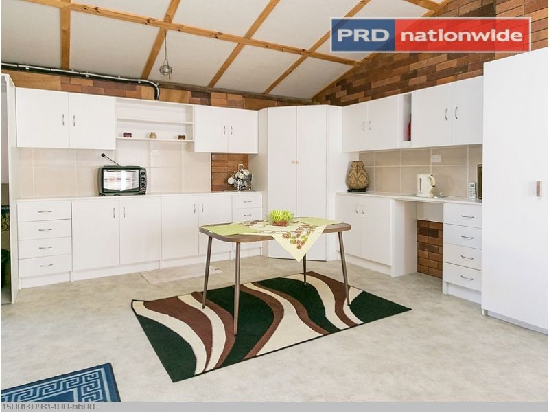 36 Hansen Street, Urangan QLD 4655