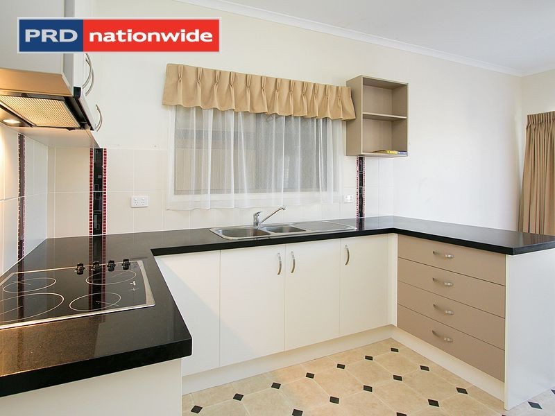 6/81 Miller Street, Urangan QLD 4655