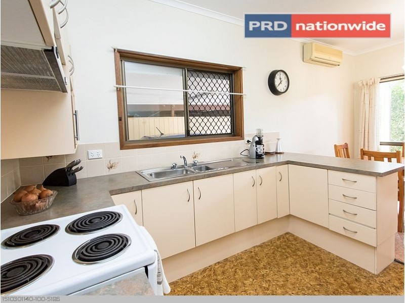 8/81 Miller Street, Urangan QLD 4655