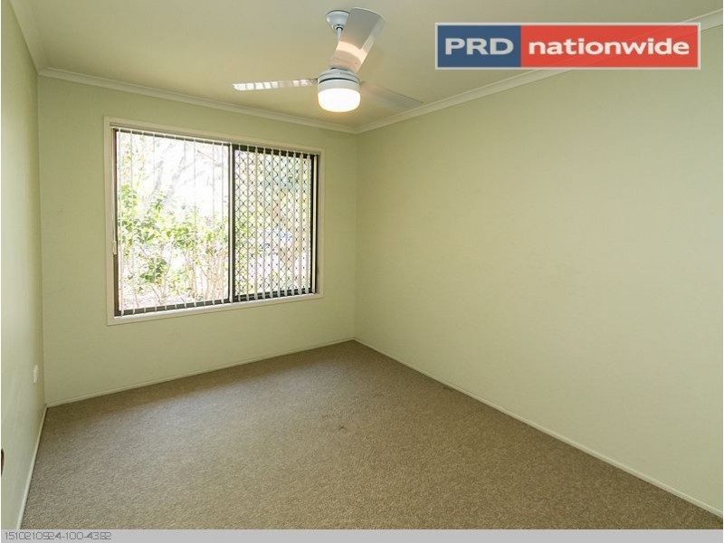 33 Bruce Street, Torquay QLD 4655