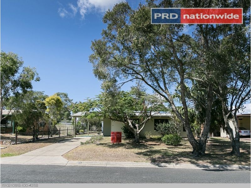 33 Bruce Street, Torquay QLD 4655