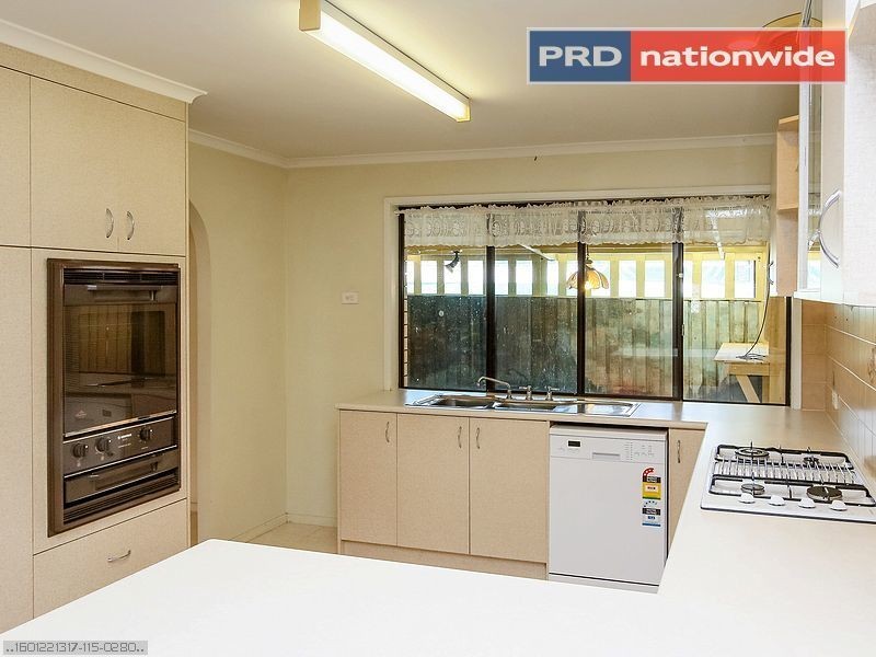 8 Sterling Court, Pialba QLD 4655