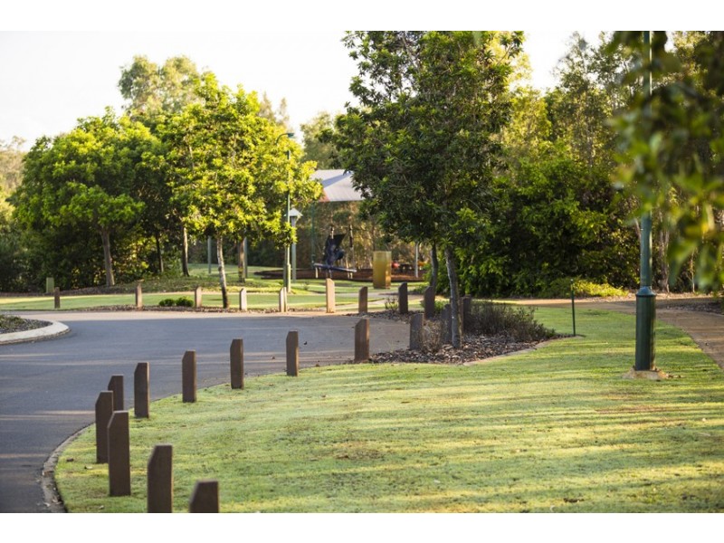 78 Bay Park Road, Wondunna QLD 4655