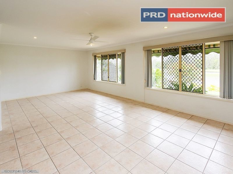 1 Currawong Court, Eli Waters QLD 4655