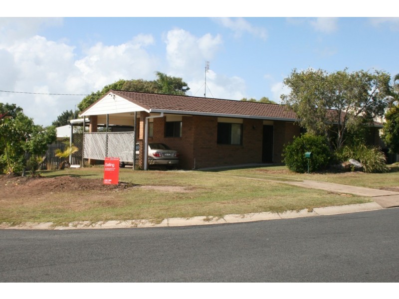 31 Park Street, Urangan QLD 4655